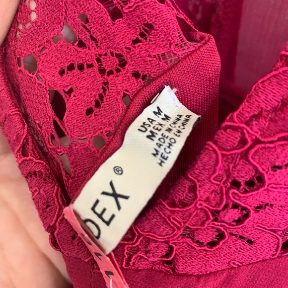 Dex red cocktail dress lace details size M medium - Picture 3 of 3